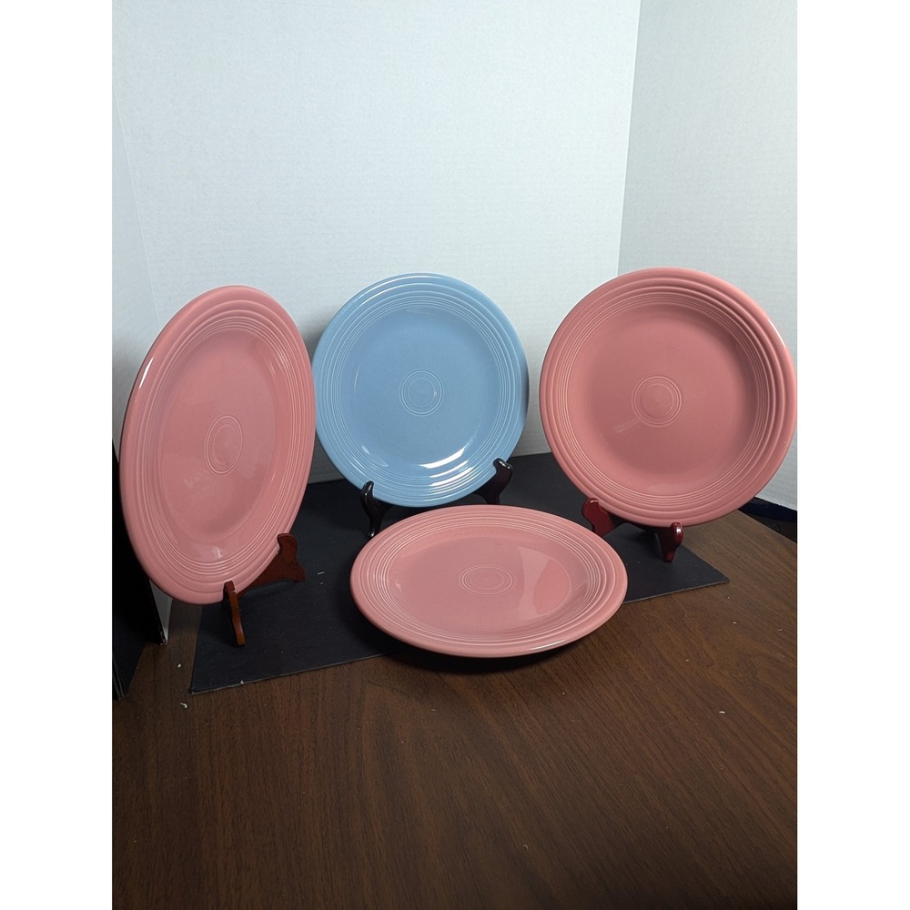 Homer Laughlin FiestaWare Turquoise/Pink Dinner Set of 4 Plates 10.5" Marked